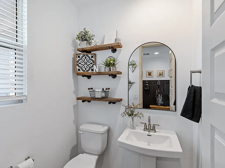 14233 W Cottontail Ln — Photo 9