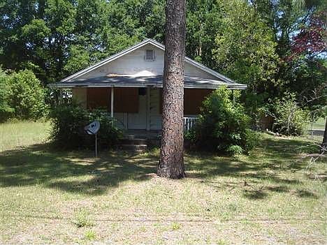 3rd image of 810 Brent Dr