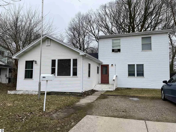 1519 Eastward St, Alma, MI 48801