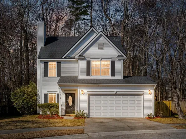 129 E Hartwick Ln, Goose Creek, SC 29445