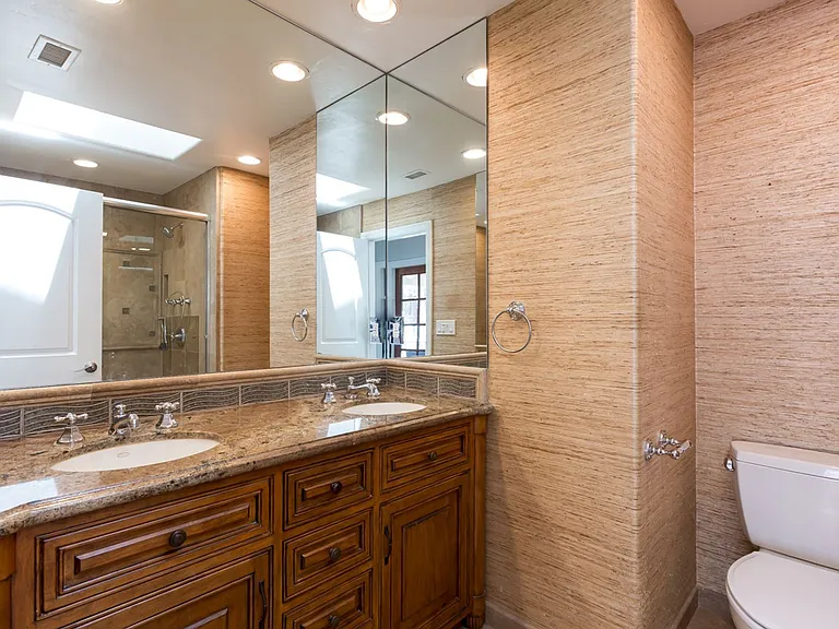 5564 Lone Star Dr — Photo 30