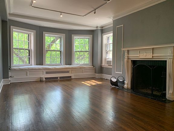 4th image of 2600 N Lakeview Ave APT 3E