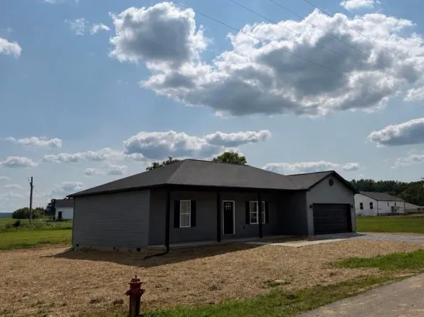 1315 Mercer Ave, Morganfield, KY 42437