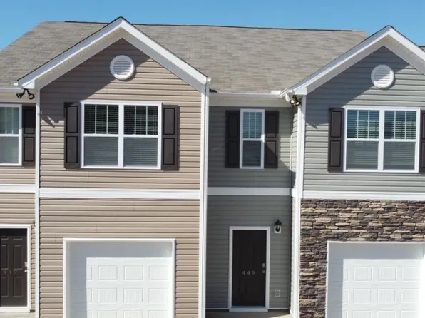 449 Sea Grit Ct, Greer, SC 29650