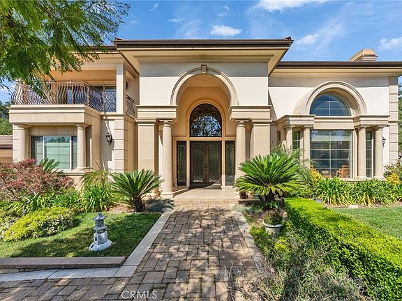 2nd image of 4117 Mount Baldy Rd