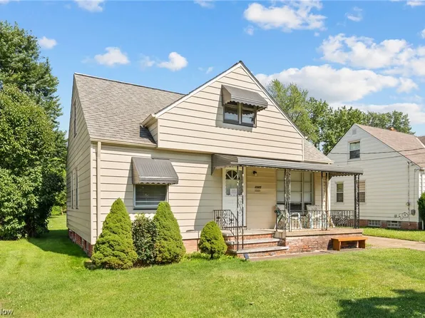 3965 W 151st St, Cleveland, OH 44111