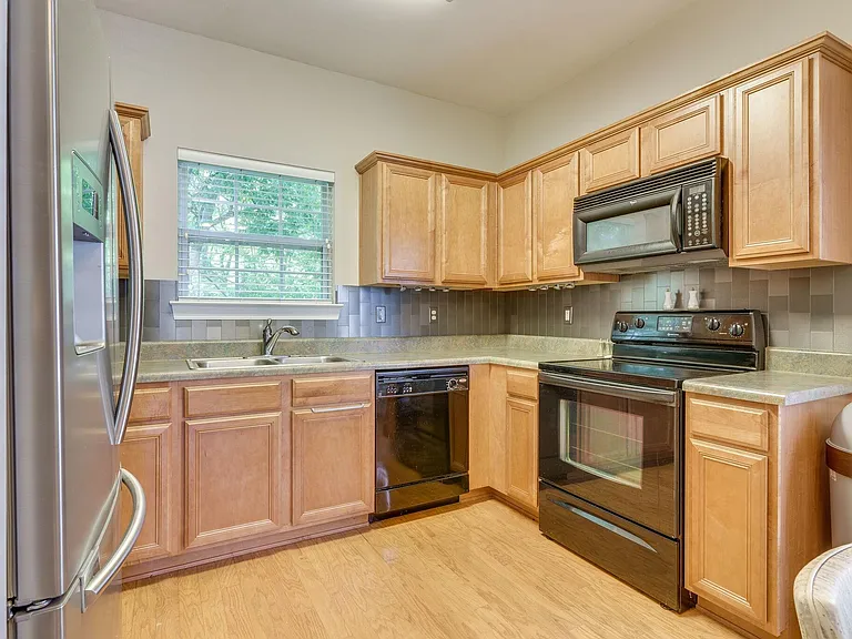6952 Highway 70 S #104 — Photo 9