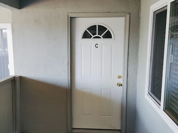3302 Mensch Ct APT C, Carmichael, CA 95608