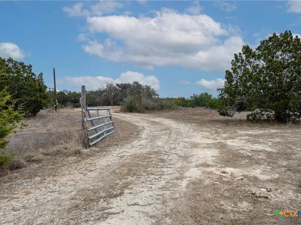 1600 Skyline Dr, Wimberley, TX 78676