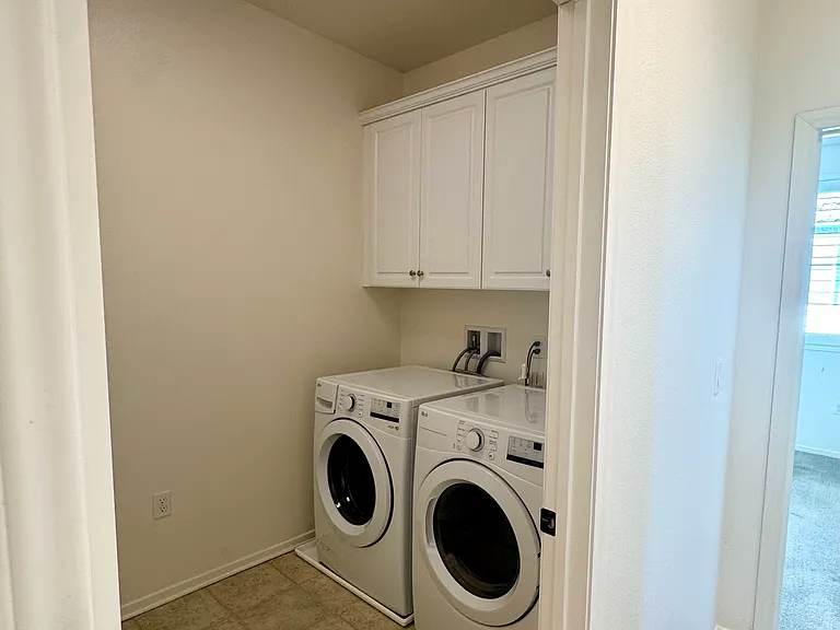 3250 E Yountville Dr #9 — Photo 12