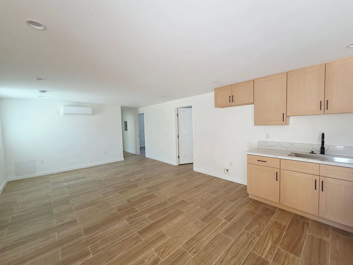 DNA Apartments 13425 Vanowen LLC — Photo 1