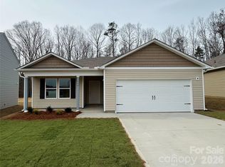 444 Sundown Dr, Spartanburg, SC 29302