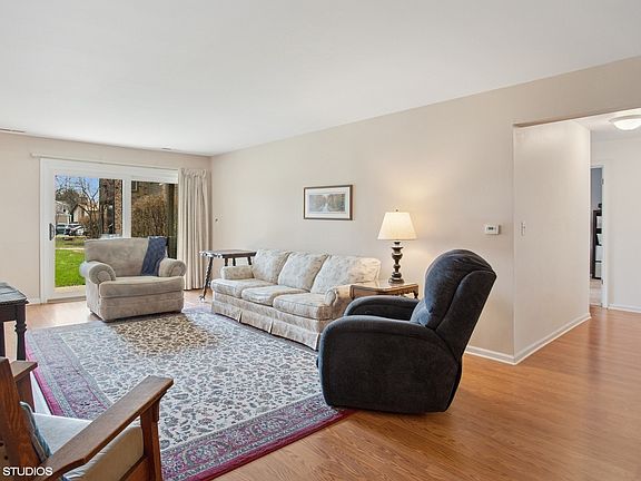 5th image of 1132 E Randville Dr Unit 1E