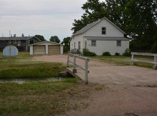 205 Canal St, Hershey, NE 69143