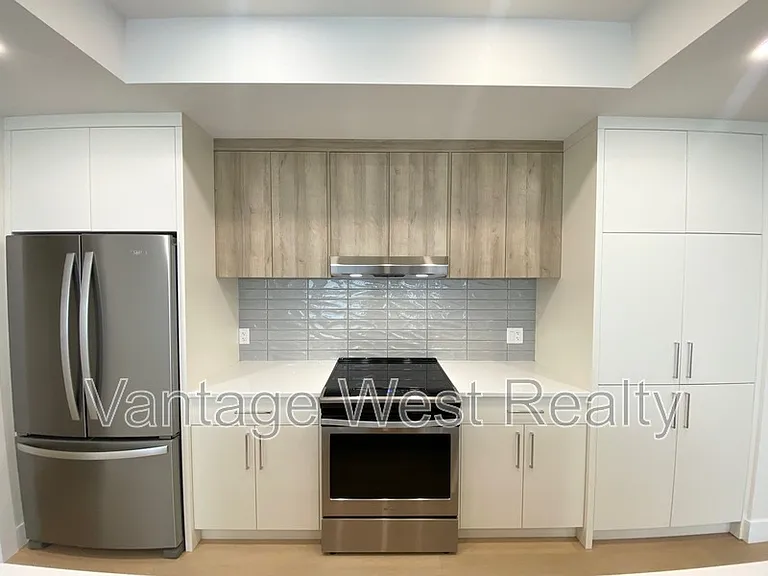 767 Deans Dr #2 — Photo 6