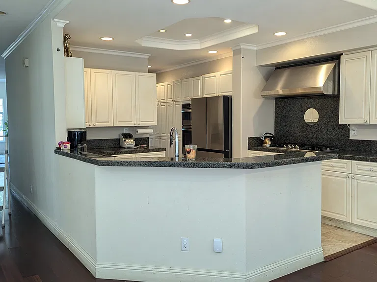 20450 Crow Creek Rd — Photo 9
