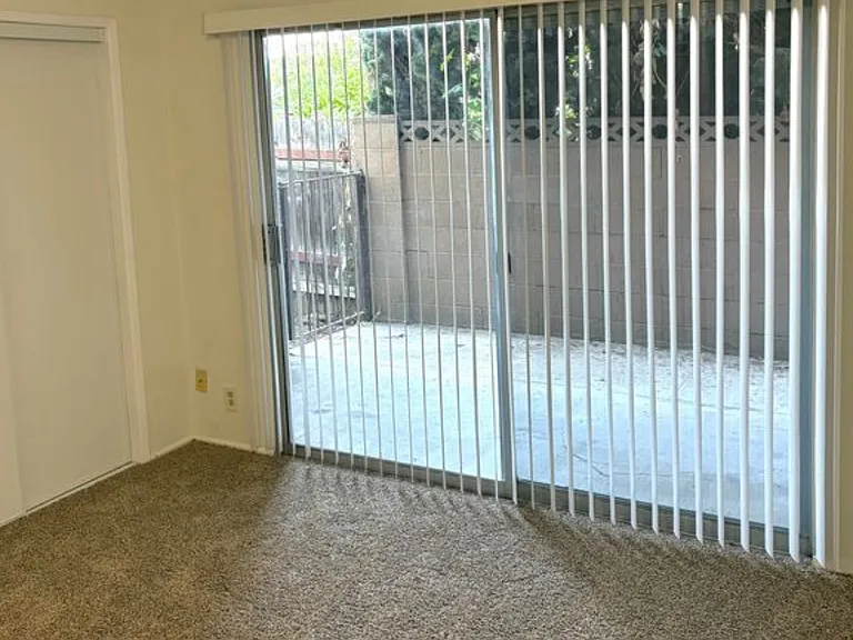 701 N Maple St #2 — Photo 9
