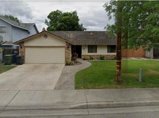 2090 N Berkeley Ave, Turlock, CA 95382