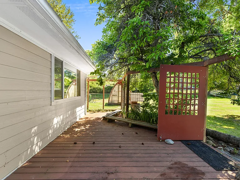 4109 S Reddick Rd — Photo 40