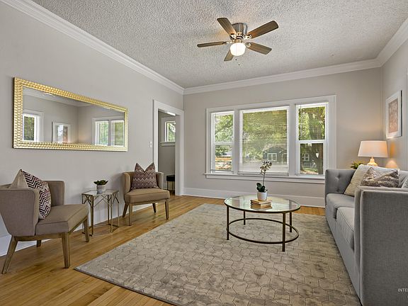 5th image of 1614 Blaine St