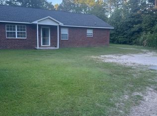 160 Bryant Dr, Saint Stephen, SC 29479
