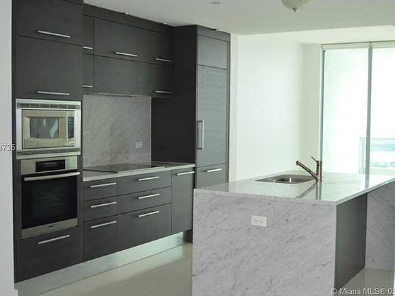 4th image of 900 Biscayne Blvd APT 4405