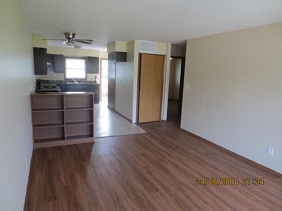 2nd image of 2300 Lewis Ave