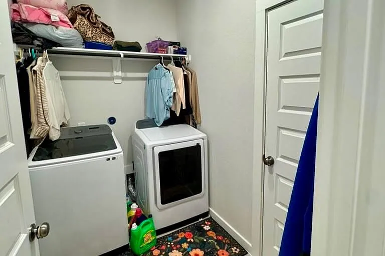 7511 Rainflower Field Dr — Photo 19