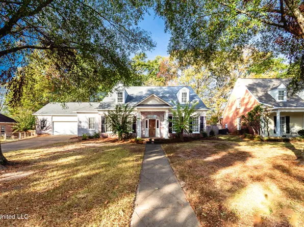 136 Hawkridge Dr, Madison, MS 39110