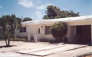 1st image of 132 1st Ave