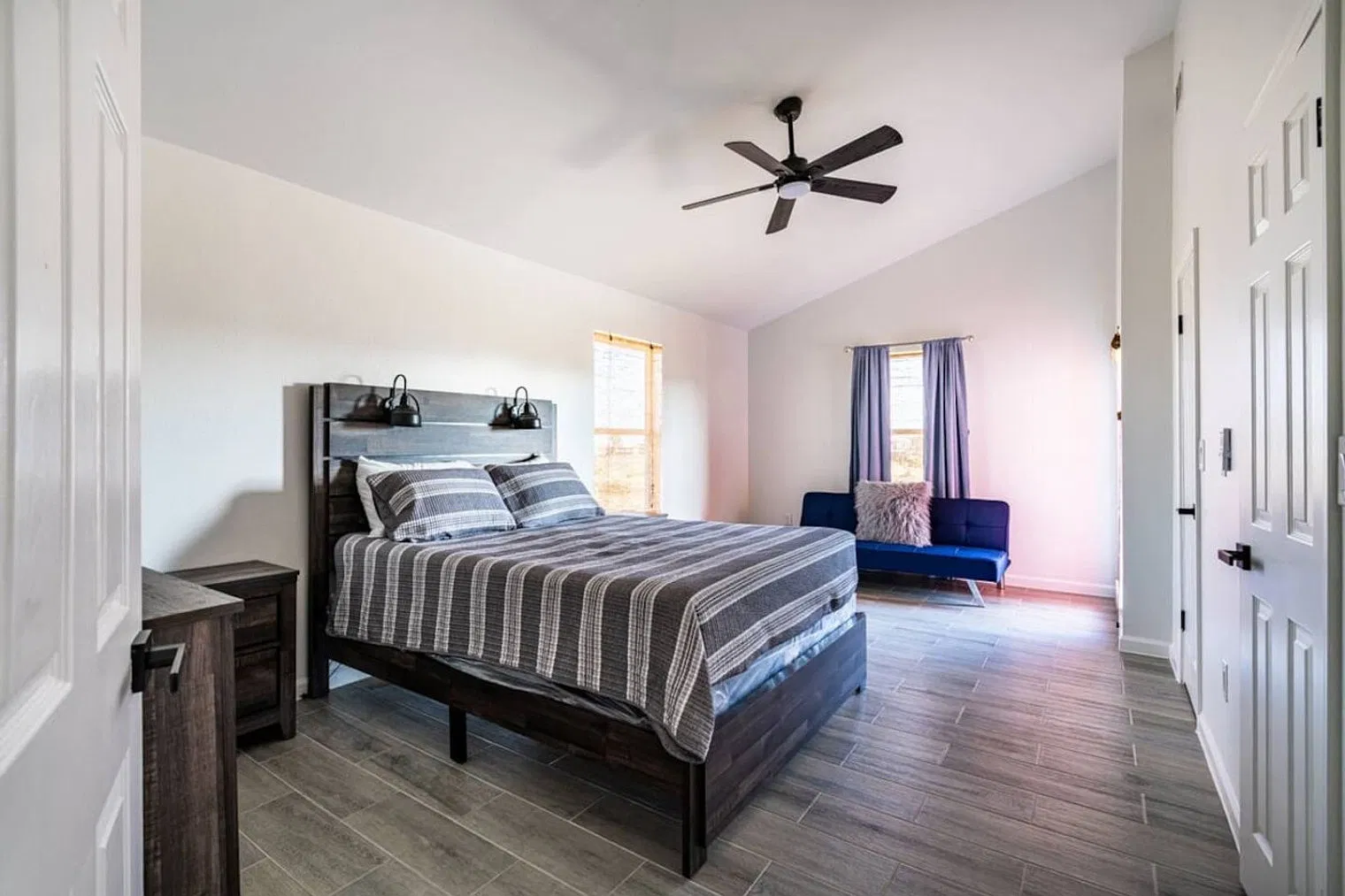 2 bed, 1.0 bath, 1044 sqft, $2,595 — Photo 4