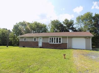 540 Berties Rd, Stroudsburg, PA 18360