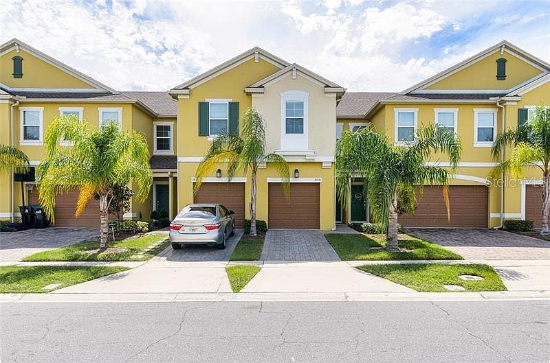 1st image of 10082 Red Eagle Dr