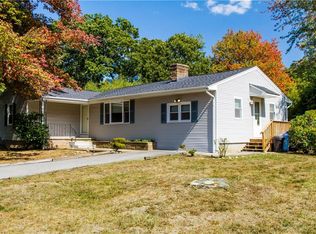 42 Becker St, Warwick, RI 02886