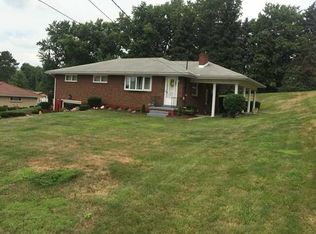 105 Sunset Ave, Charleroi, PA
