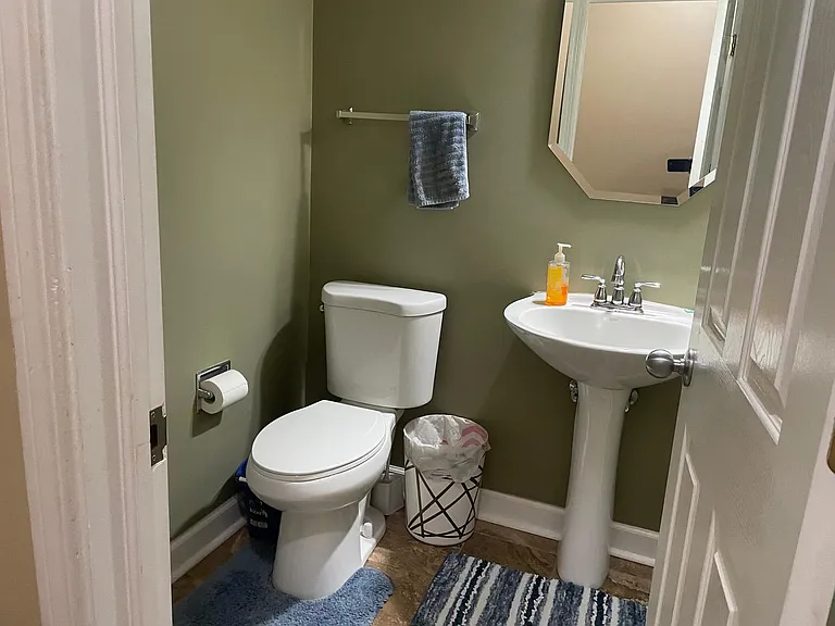 2277 Stoughton Dr — Photo 24