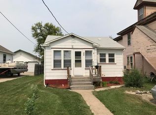 408 W 8th Ave, Webster, SD 57274