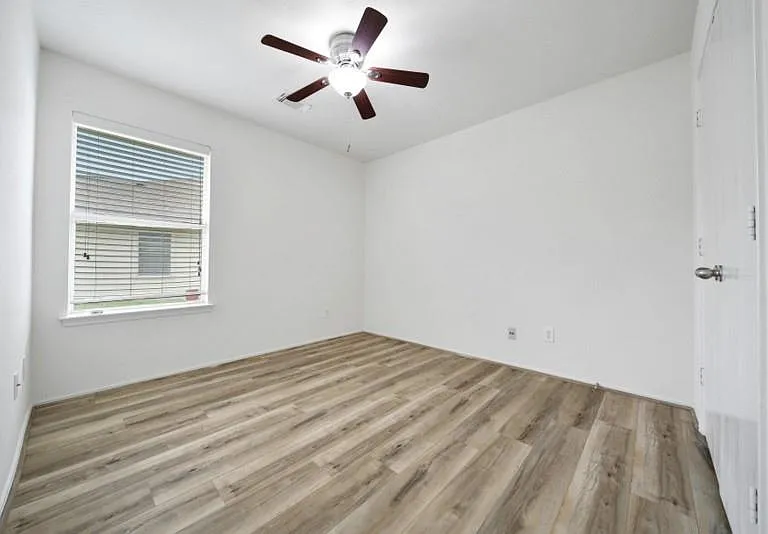 2811 Copeland Mill Ln — Photo 5