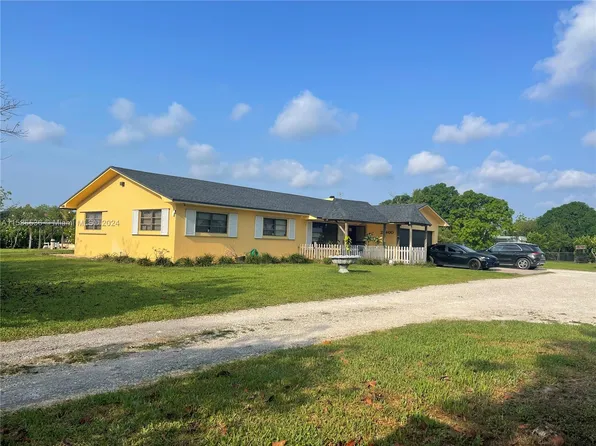 25400 SW 209th Ave, Homestead, FL 33031