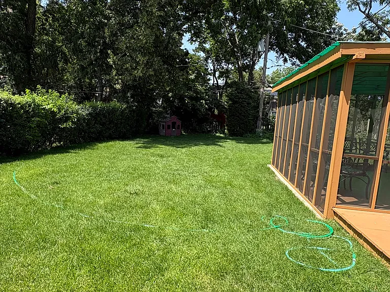 1029 E Liberty Dr — Photo 14
