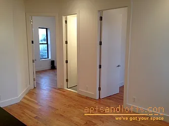 Rented by aptsandlofts.com