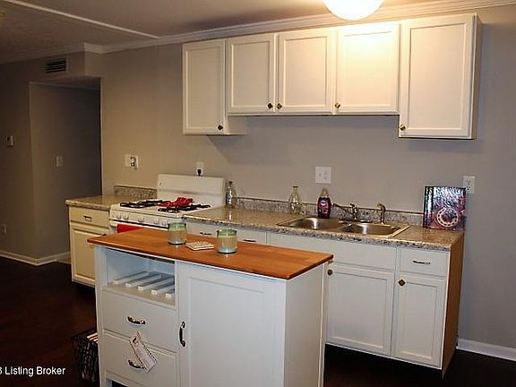 4th image of 6103 Crockett Dr