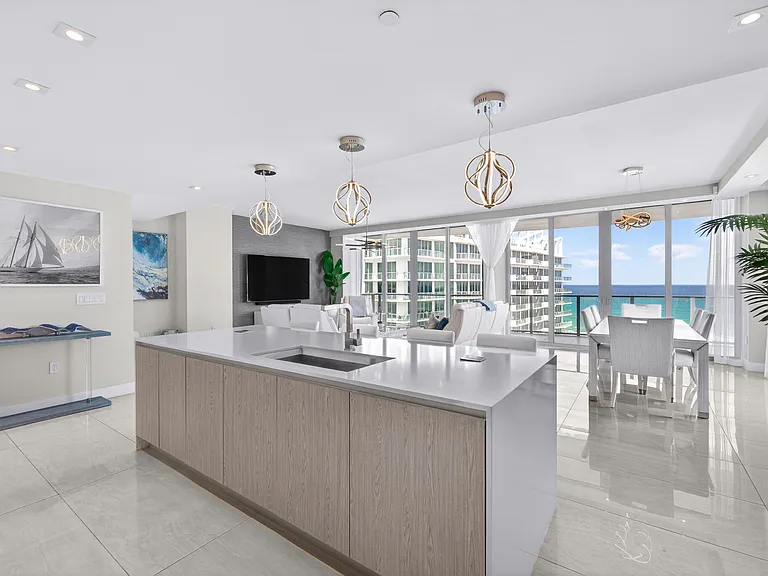 3100 N Ocean Dr #1805-P — Photo 12