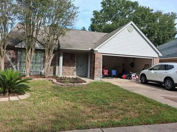 18146 Lake Bend Dr, Houston, TX 77084