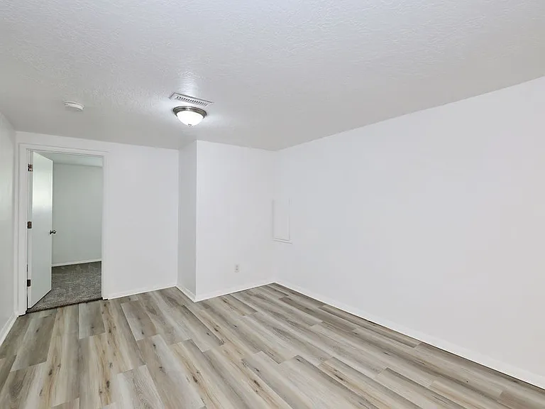 444 N Morton Dr — Photo 21