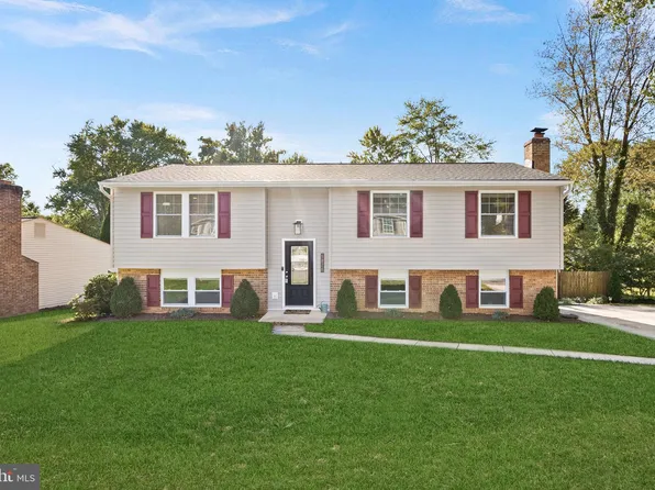 5826 Parakeet Dr, Burke, VA 22015