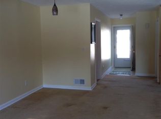 715 W College Ave, Marquette, MI 49855
