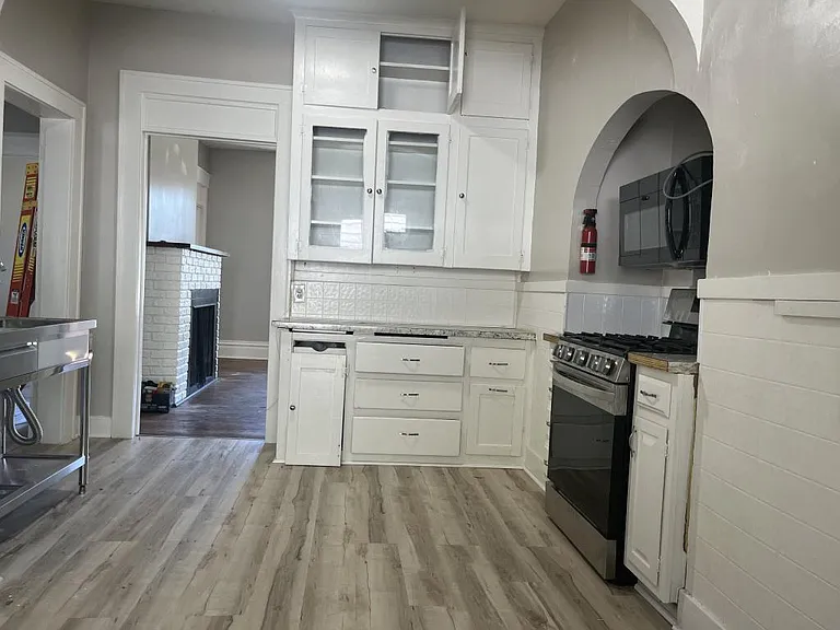 601 N 22nd St — Photo 4