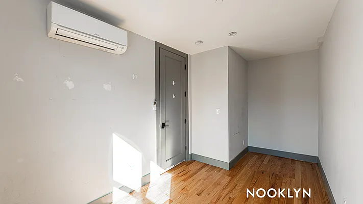 Rented by Nooklyn NYC LLC | media 16