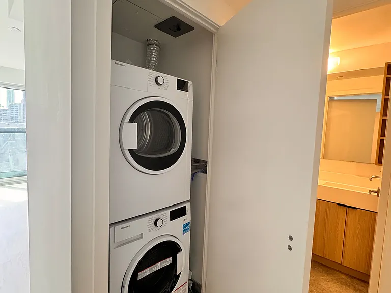 252 Church St #715 — Photo 9